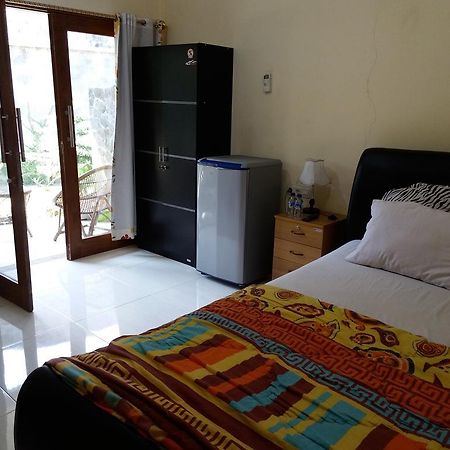 Beto Guesthouse Kalasan Buitenkant foto